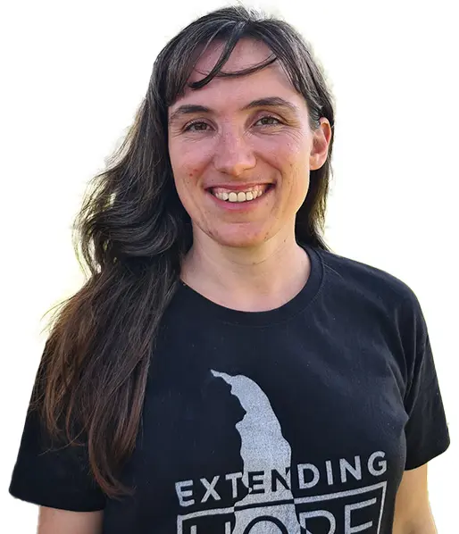 Hier sieht man Nadja Levson Vorstandsmitglied und Vizepräsidentin von Extending Hope